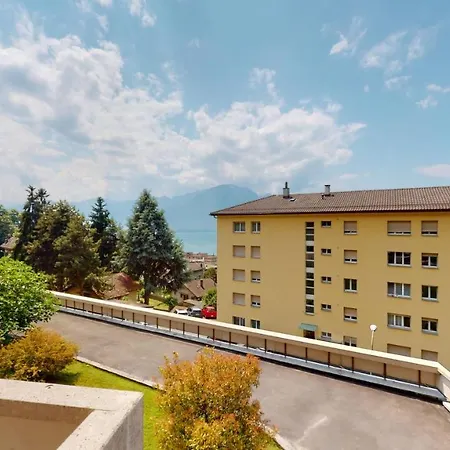 公寓 Bright Flat Overlooking Geneva