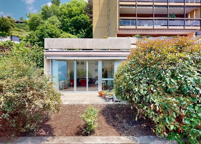 Bright Flat Overlooking Geneva * Montreux